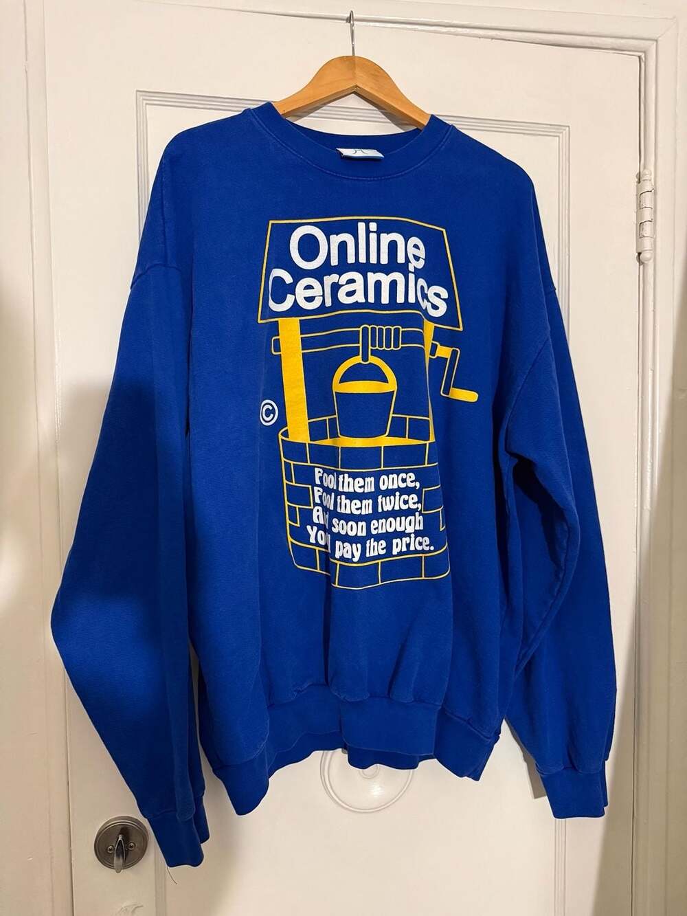 Online Ceramics Wishing Well Graphic Crewneck Sweatshirt